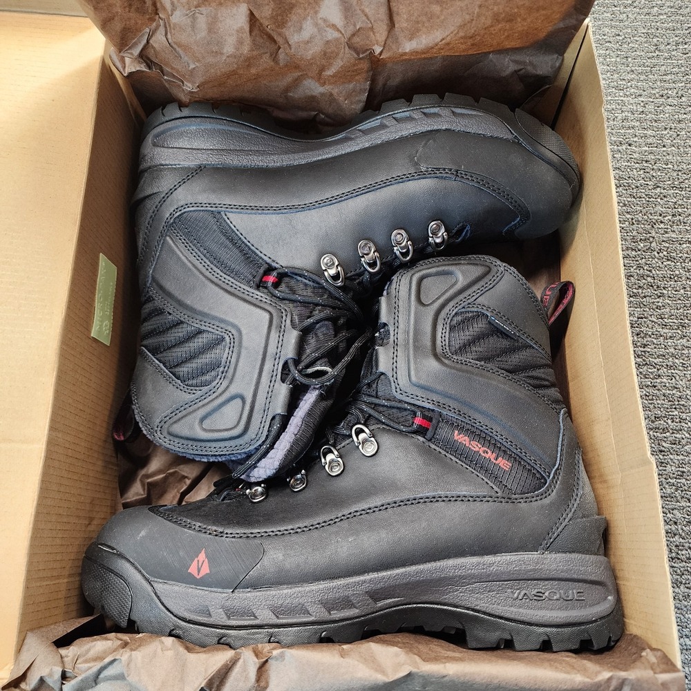 Vasque Snowburban UltraDry Men's Winter Hiking Boots Size 9 Brand New 7806